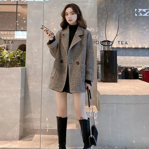 Oversized Wool Coat with Classic Design