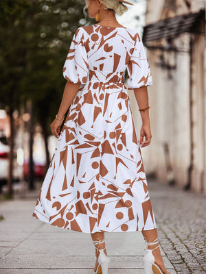 V-neck geometric print dress