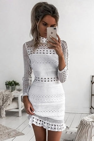 Vestido de manga larga de encaje de crochet