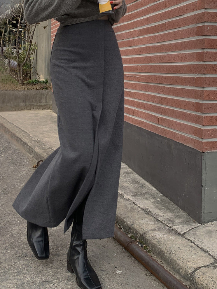 Long Essential Skirt with Slit